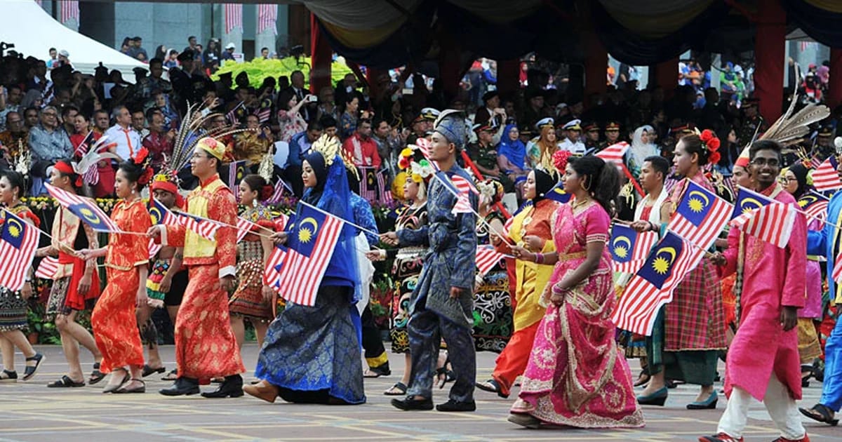 Identiti Malaysia: Penerimaan Keberagaman Tanpa Mengorbankan Nilai Pribadi