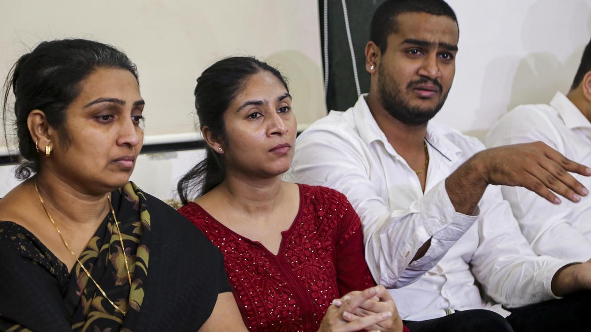 Thane Police warn protesters against highway blockades as murder probe advances
