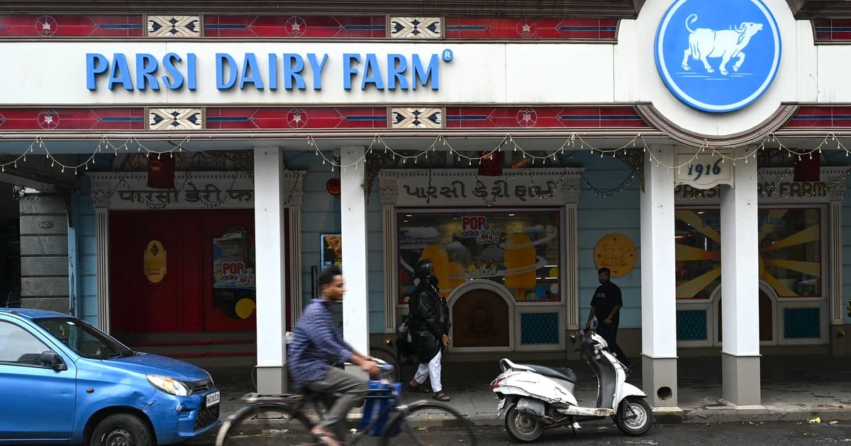 Pegawai Keselamatan Makanan India Gemparkan Mumbai dengan Operasi Besar-besaran