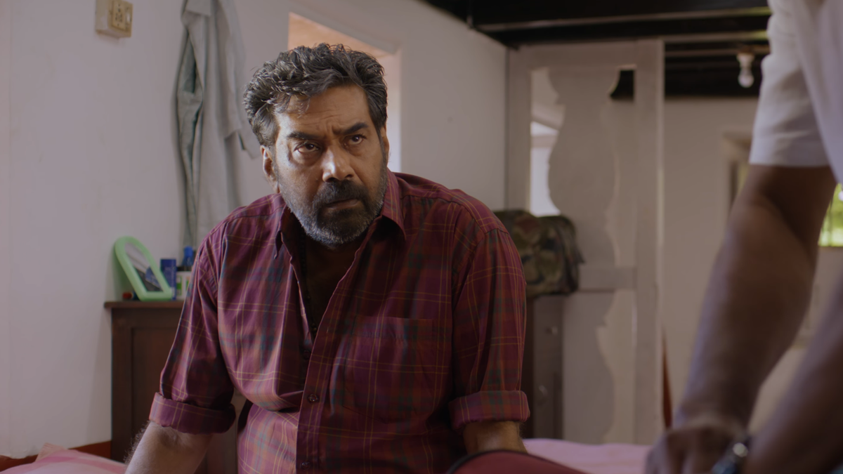 Biju Menon carries traditional family drama 'Avaraachan and Sons'