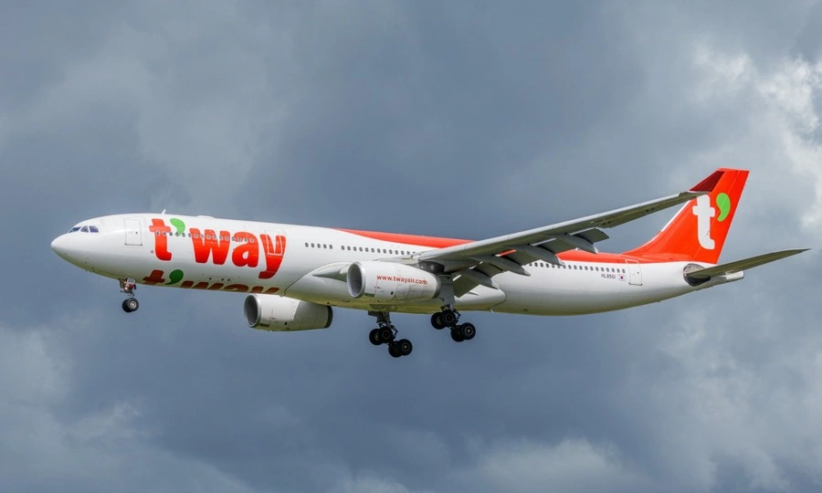 South Korean court suspends jail term for passenger in mid-air emergency door incident