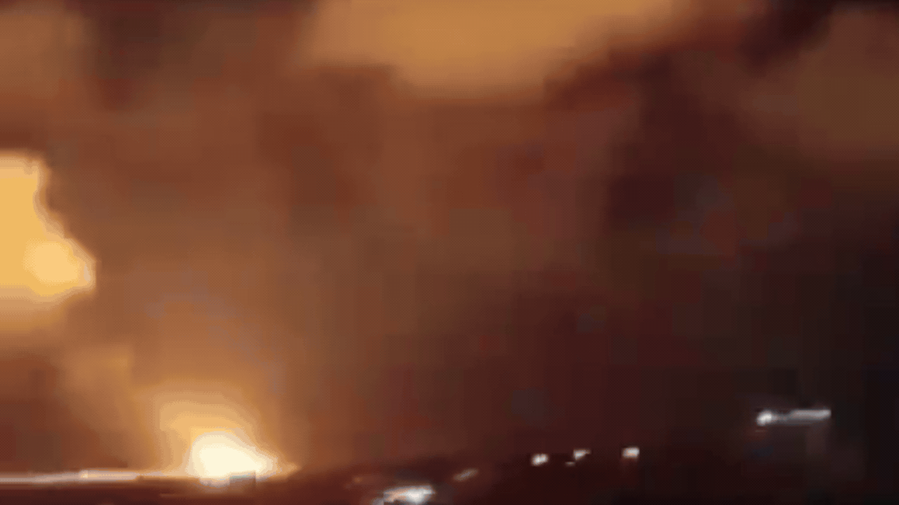 Houthi militants strike Aden airport, claim Saudi Arabia strikes