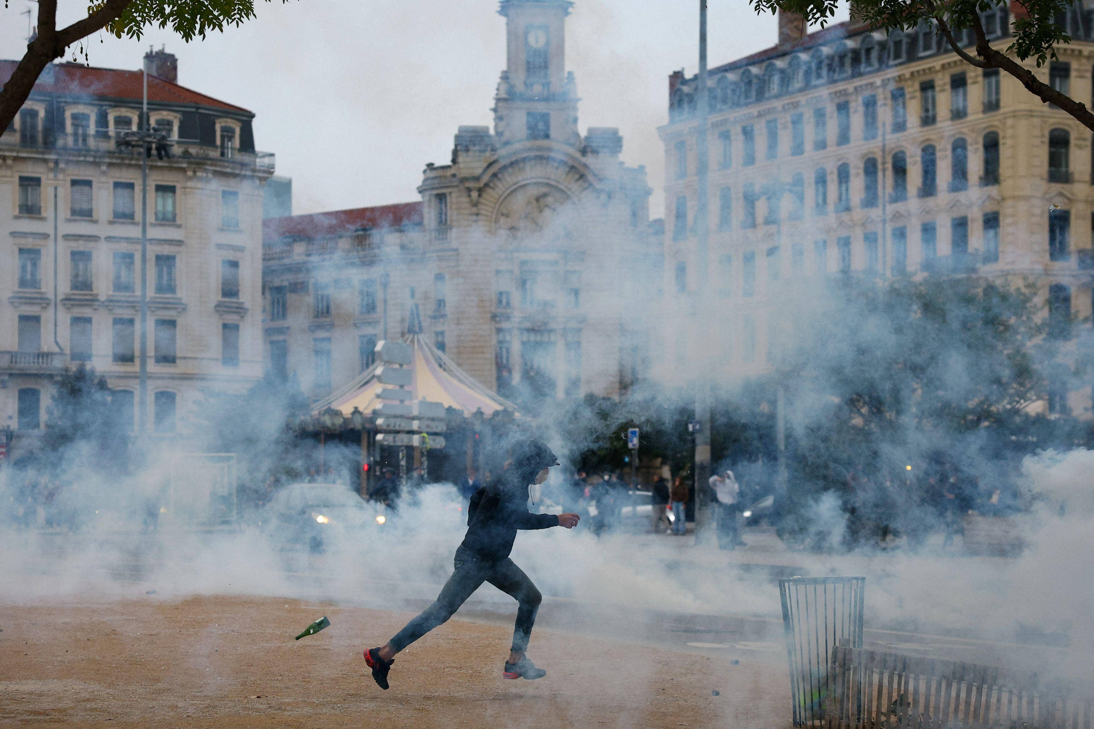 France sees 410,000 protesters nationwide as Paris clashes intensify