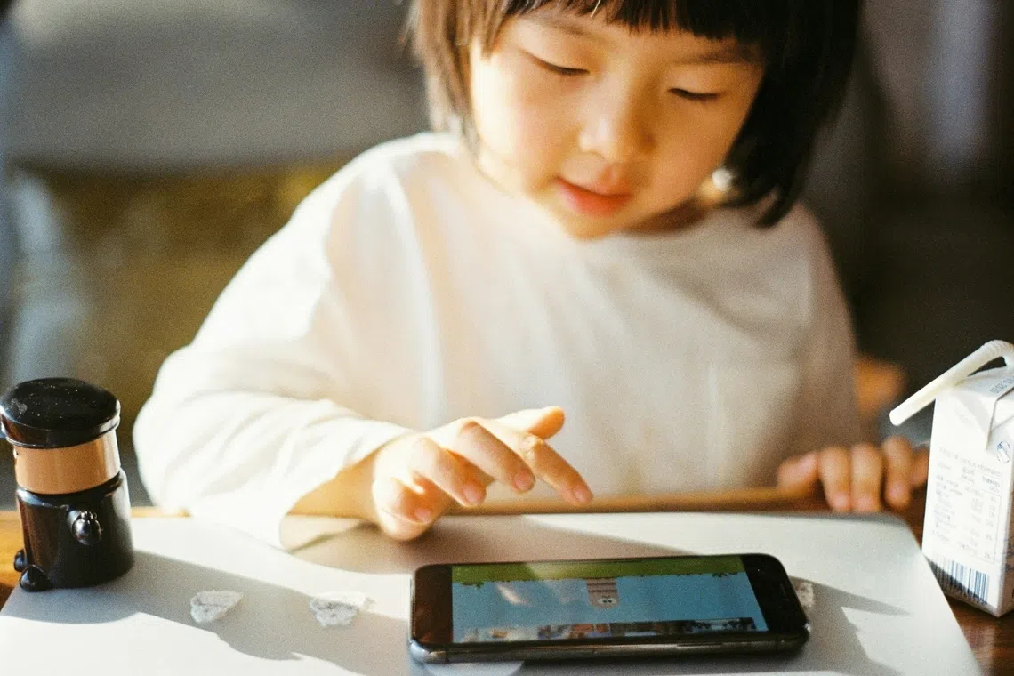 South Korean toddlers increasingly using smartphones before age two