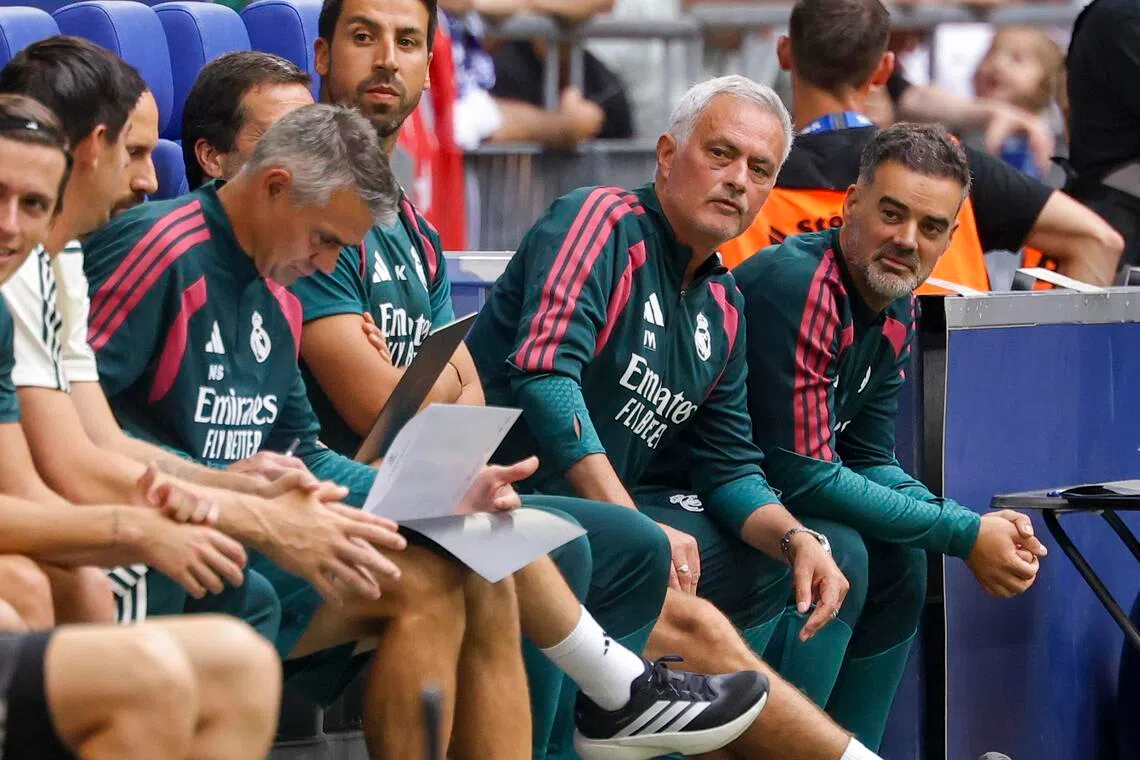 Mourinho Returns to Real Madrid as Camp Nou Rivalry Looms