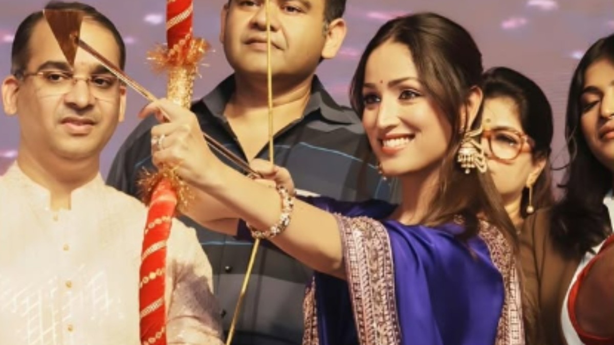 Bollywood actress Yami Gautam takes lead role in Delhi Dussehra celebration