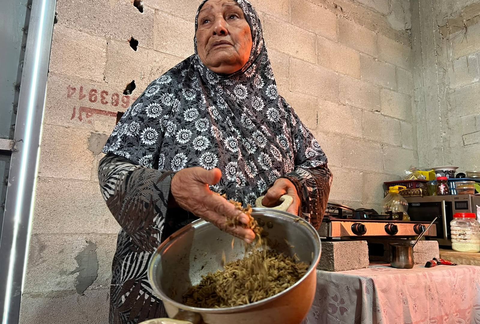 West Bank Palestinians face severe hunger as UN slashes food assistance
