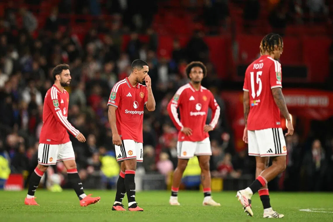 Carrick faces scrutiny as Manchester United struggles continue