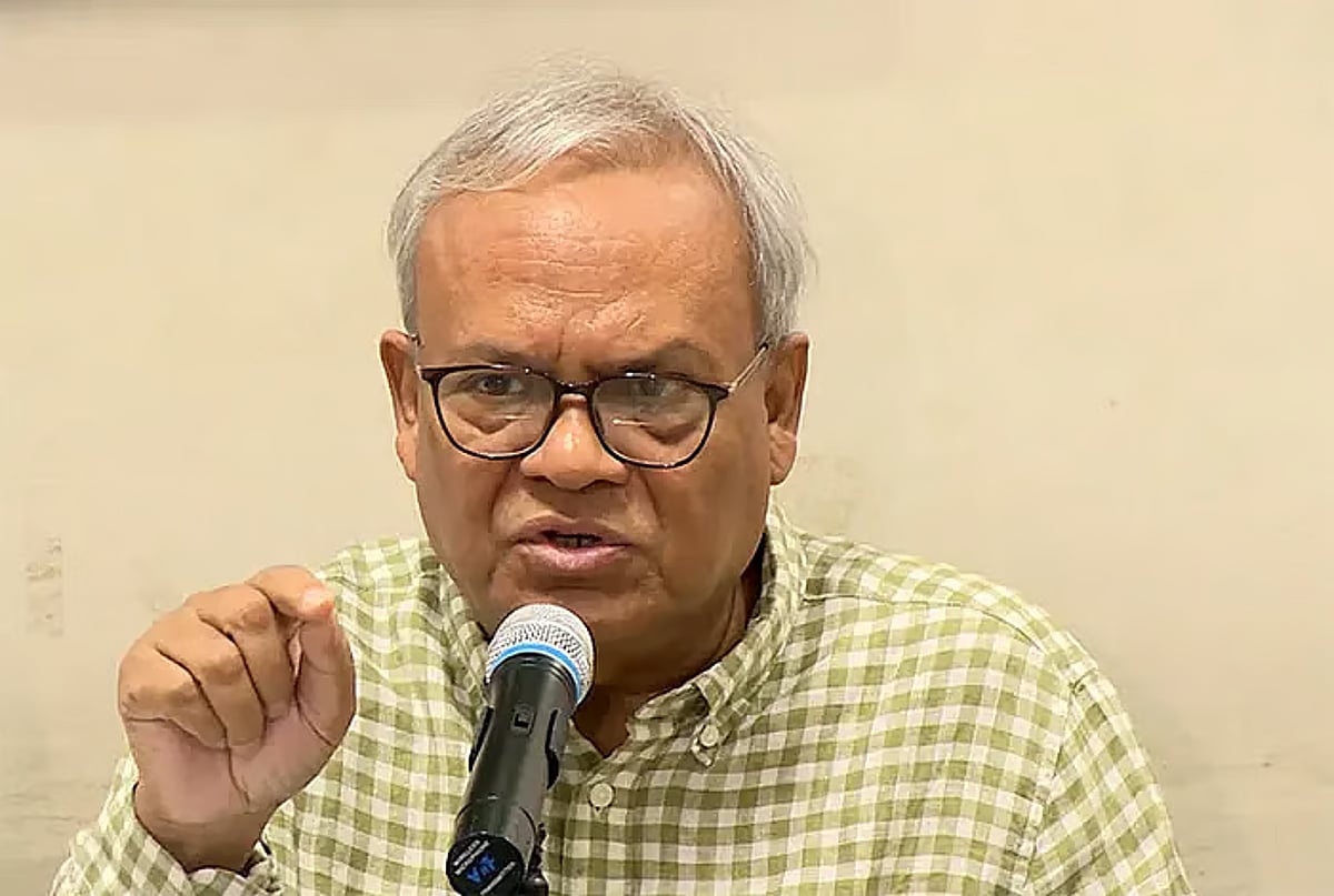 বিএনপির কার্যকর মহাসচিব হিসেবে নিয়োগ পেলেন রুহুল কবির রিজভী
