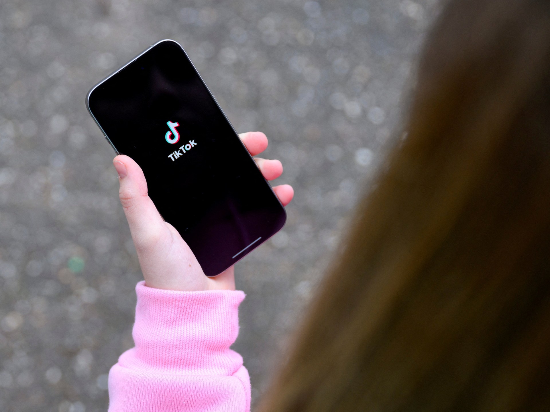 TikTok agrees to $400m settlement over US child privacy violations