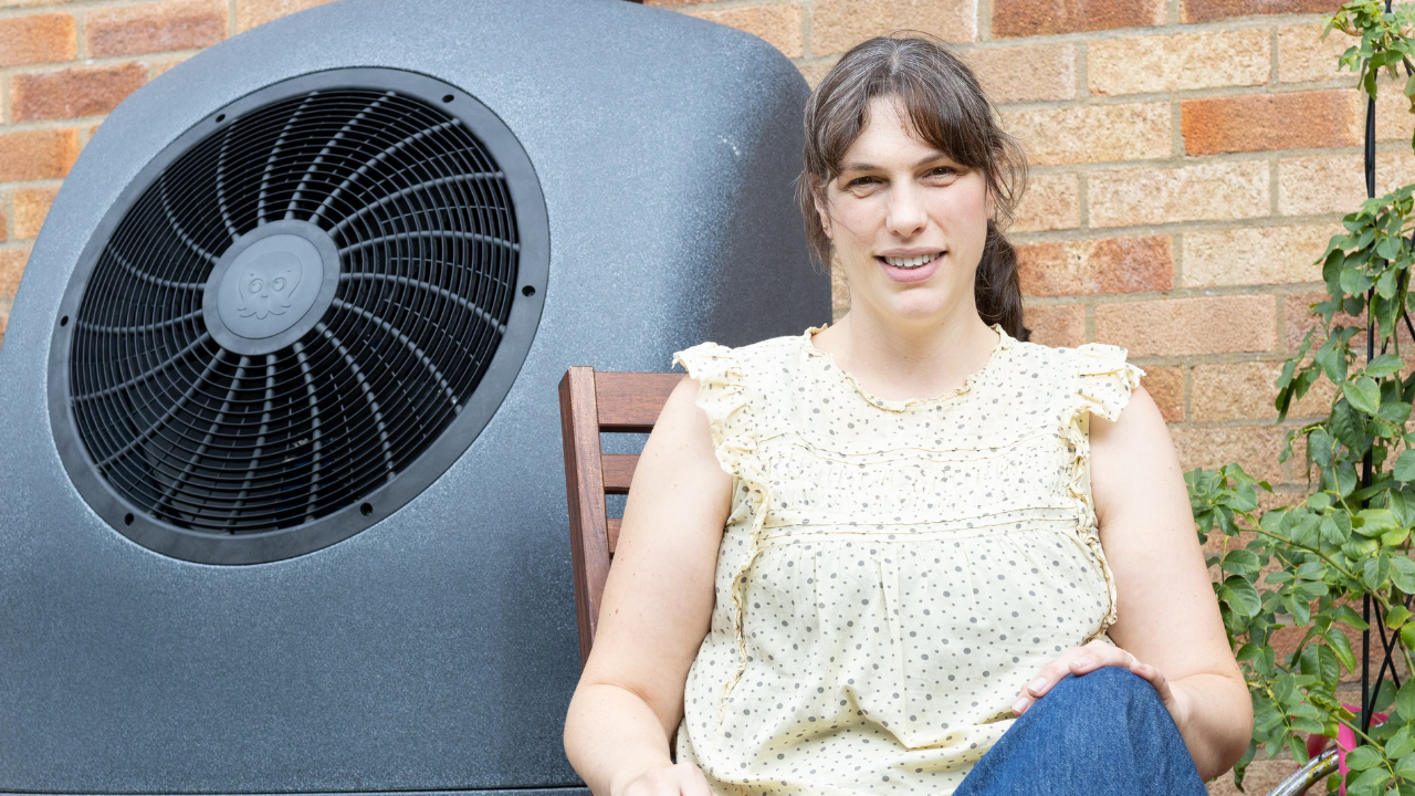 UK Family Achieves Zero Energy Bills Through Solar and Heat Pump Tech