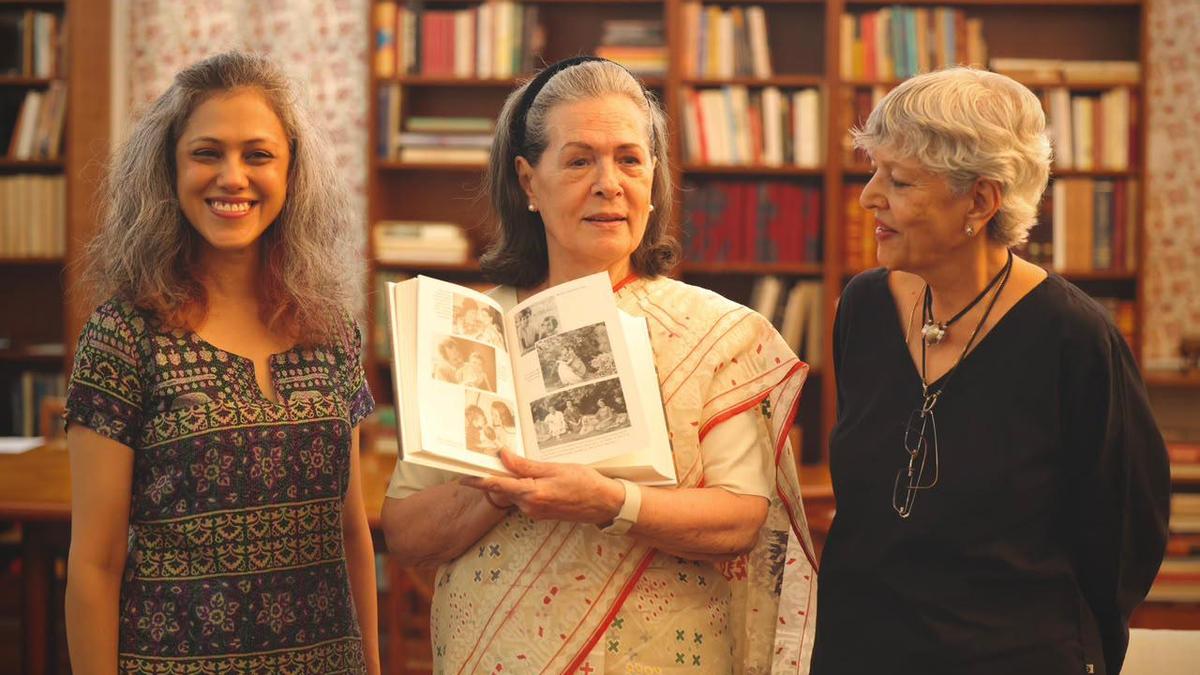 सोनिया गांधी ने एक्स पर खाता खोला, राजीव से कैम्ब्रिज में मिलने की यादें साझीं