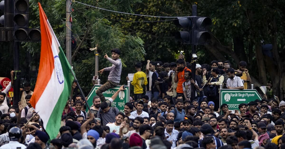 Delhi Police open probe into violence at CJP's July 20 protest