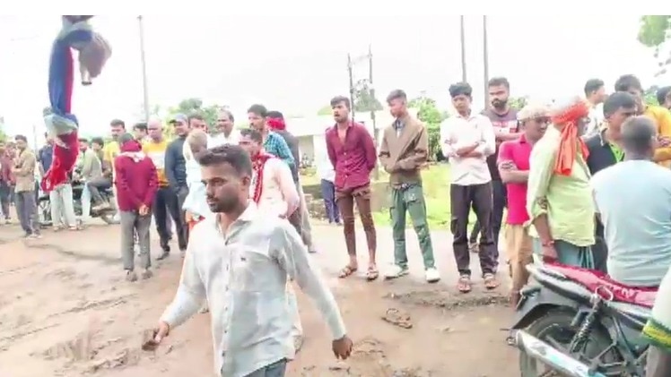 मंडला में गणेश पंडाल में विद्युत करंट से 4 की मृत्यु