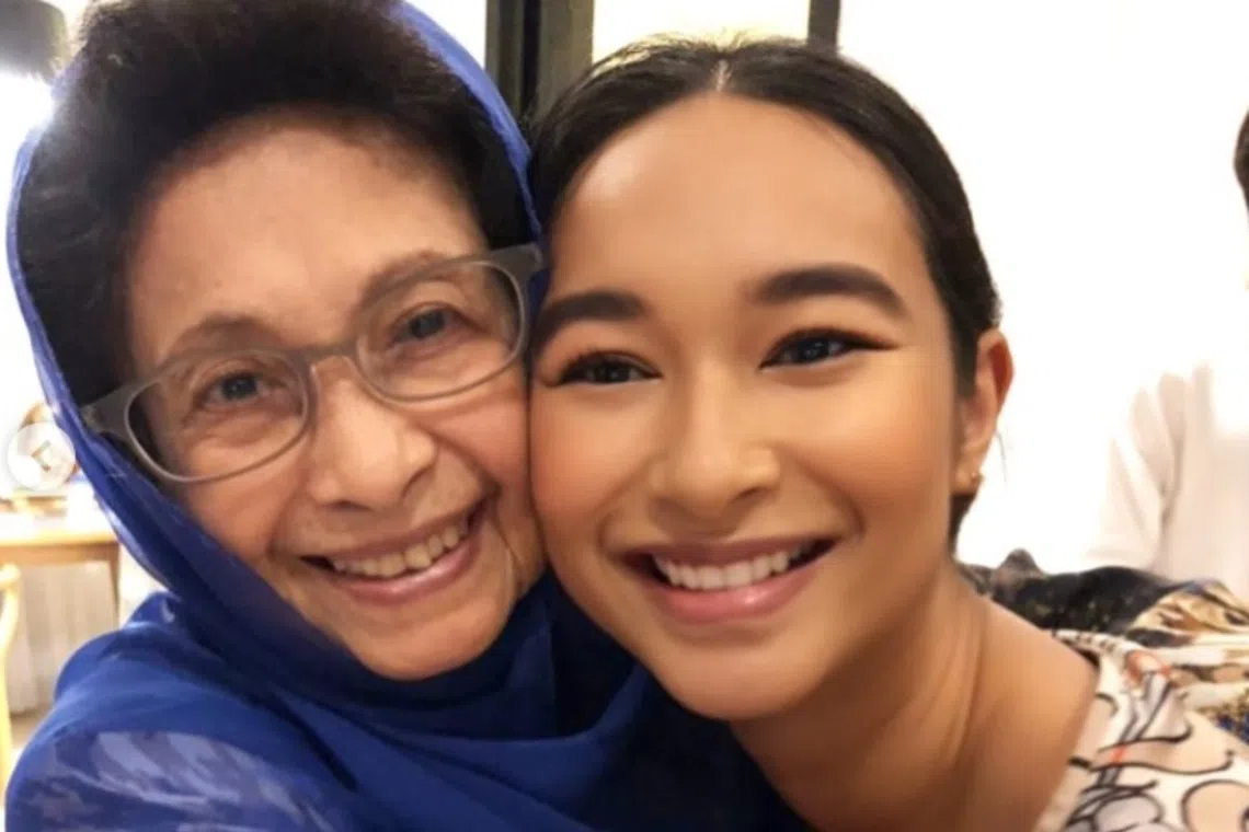 Mahathir's granddaughter pays tribute to late grandmother