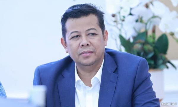 Pendekatan Pembahagian Wilayah: Cadangan BN Utara-Selatan, PN Timur