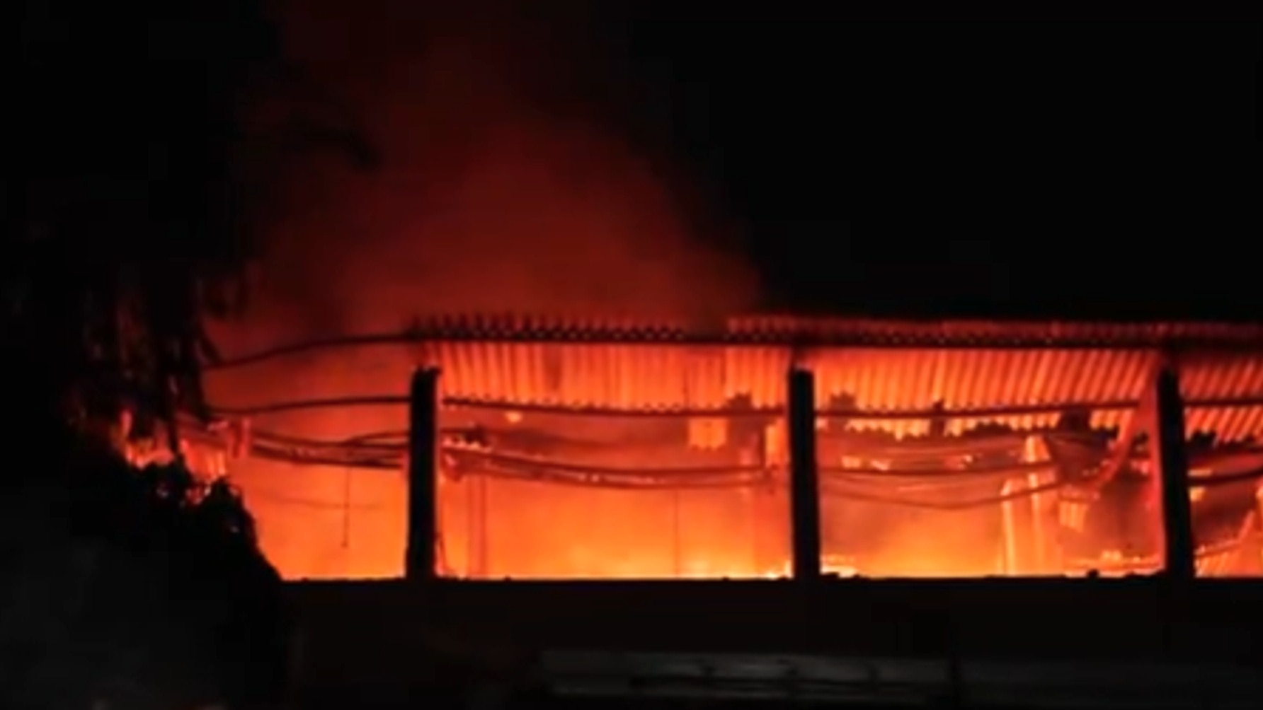 Major fire destroys car accessories shop in Goa's Vasco