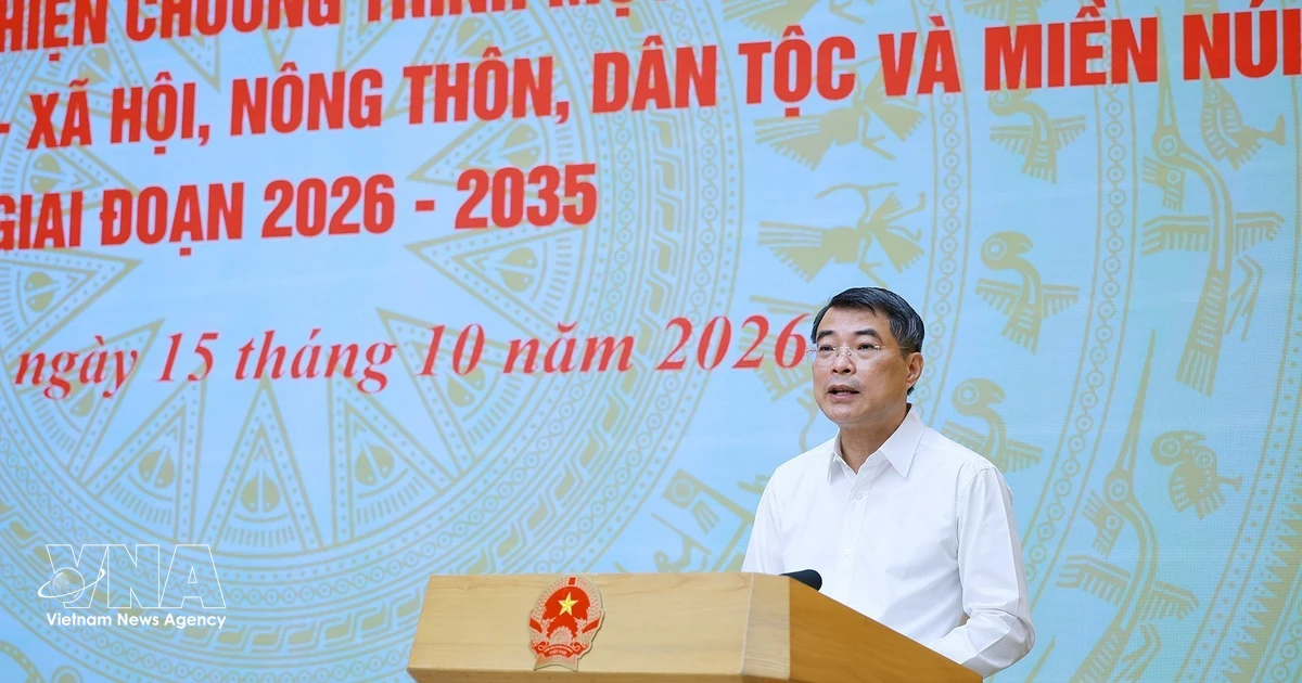 Vietnam PM pushes rapid rollout of $30.7 billion national development programme
