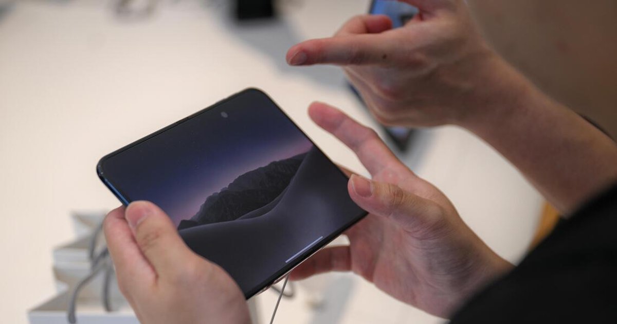 Apple's foldable iPhone Duo commands premium prices on resale market