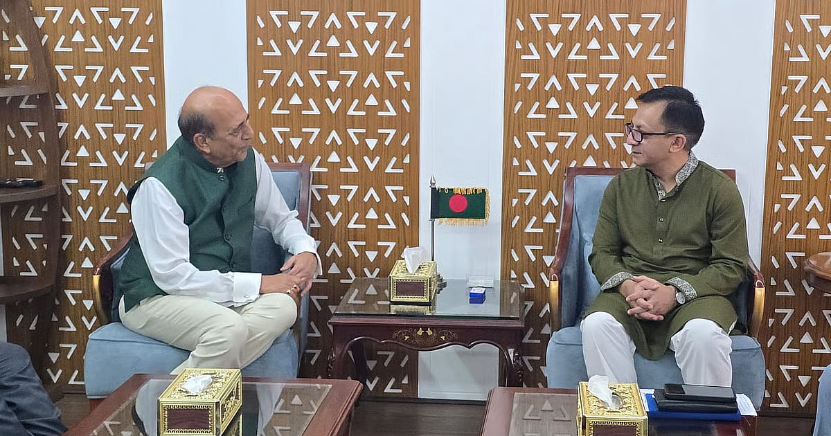 Bangladesh, India discuss border markets and yarn trade restrictions