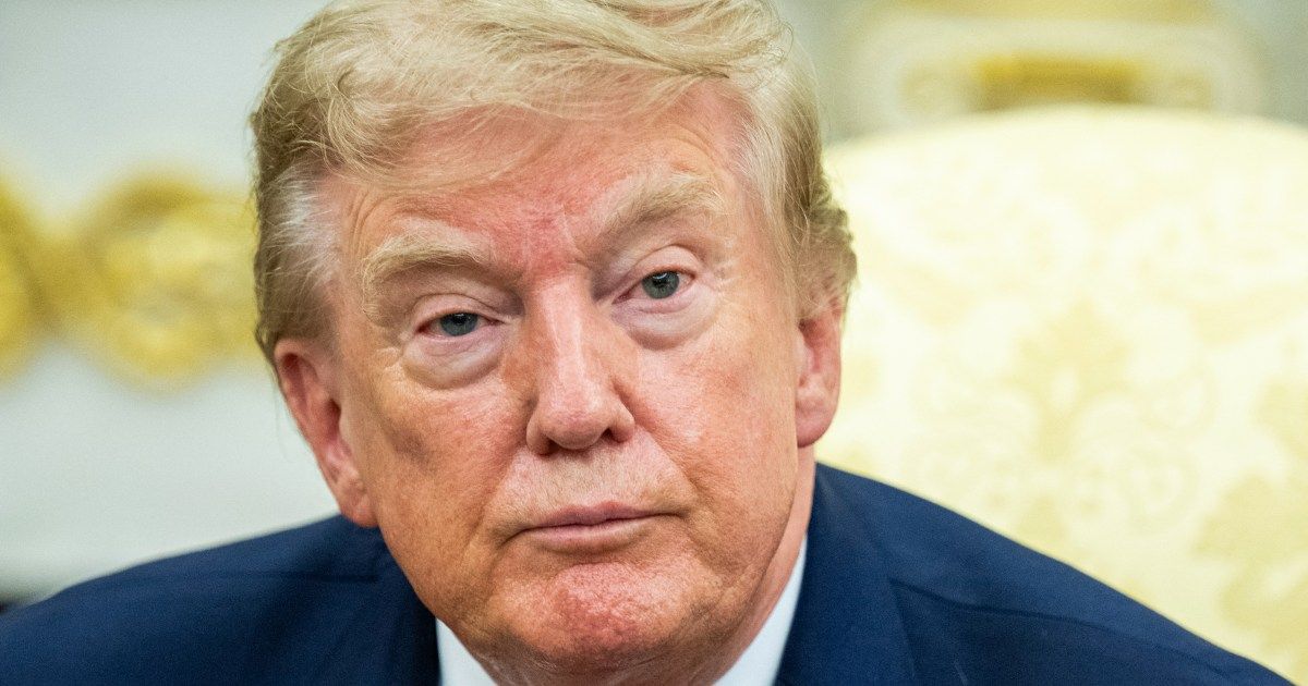 Trump renews threats against Oman amid Strait of Hormuz tensions