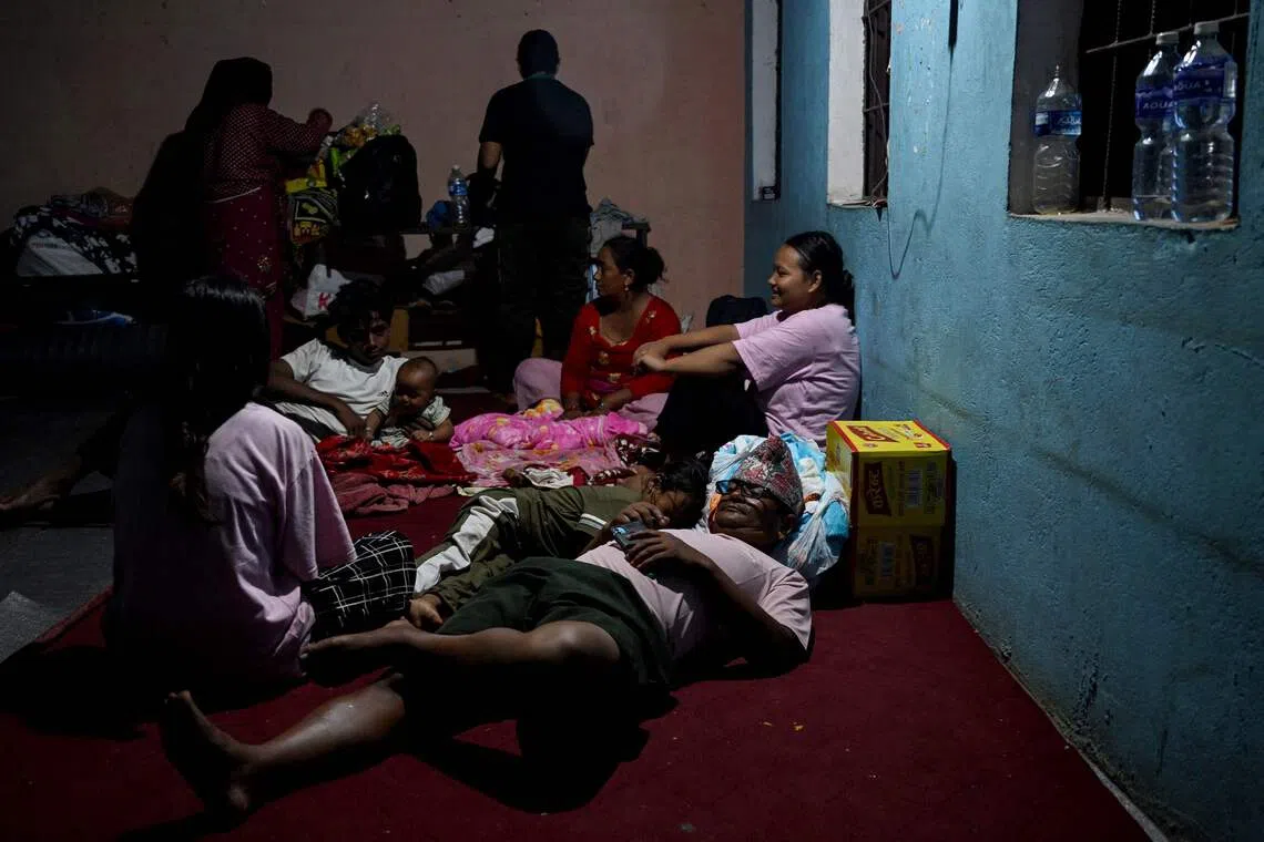 Nepal flood survivors battle shortages of medicine and clean water