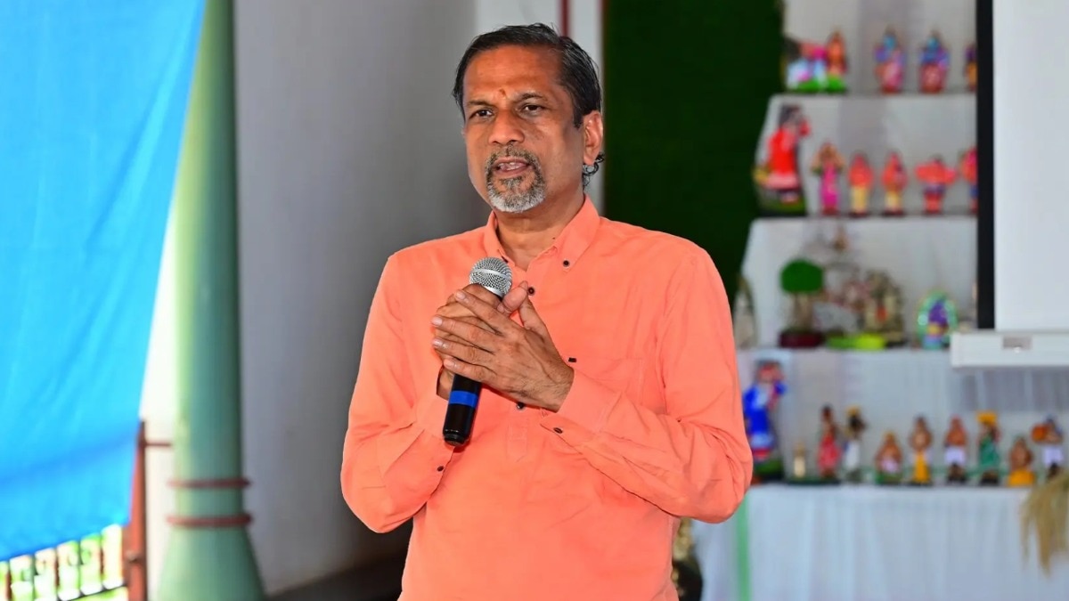 AI productivity surge poses employment challenge, warns Zoho founder