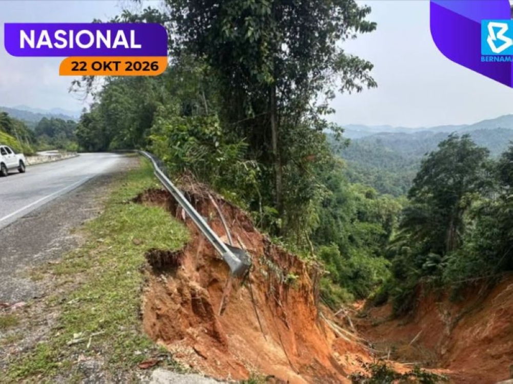 JKR Kelantan Ingatkan Pemandu Berjaga-jaga di Jalan Gua Musang yang Rosak