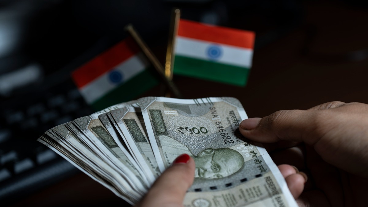 भारत की विकास दर को IMF का समर्थन, लेकिन तेल संकट का खतरा