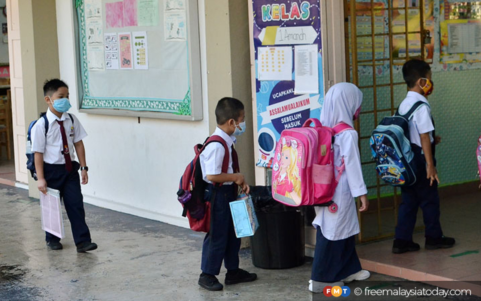 Schools in Three States Reopen Despite Haze Restrictions