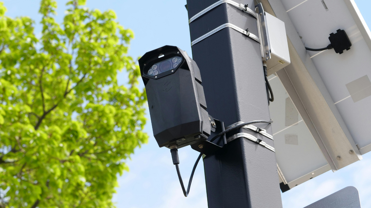 US Official Dismantles Surveillance Cameras Over Privacy Concerns