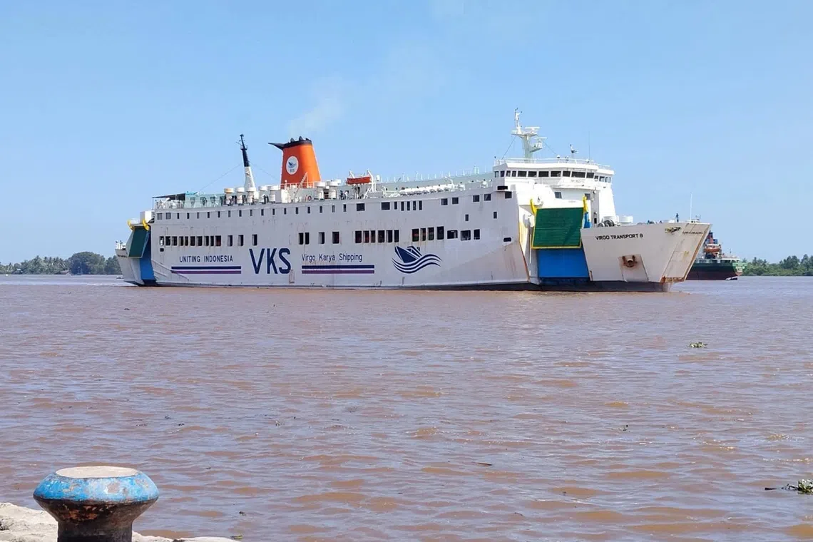 Search underway for 140 missing from Indonesian passenger vessel