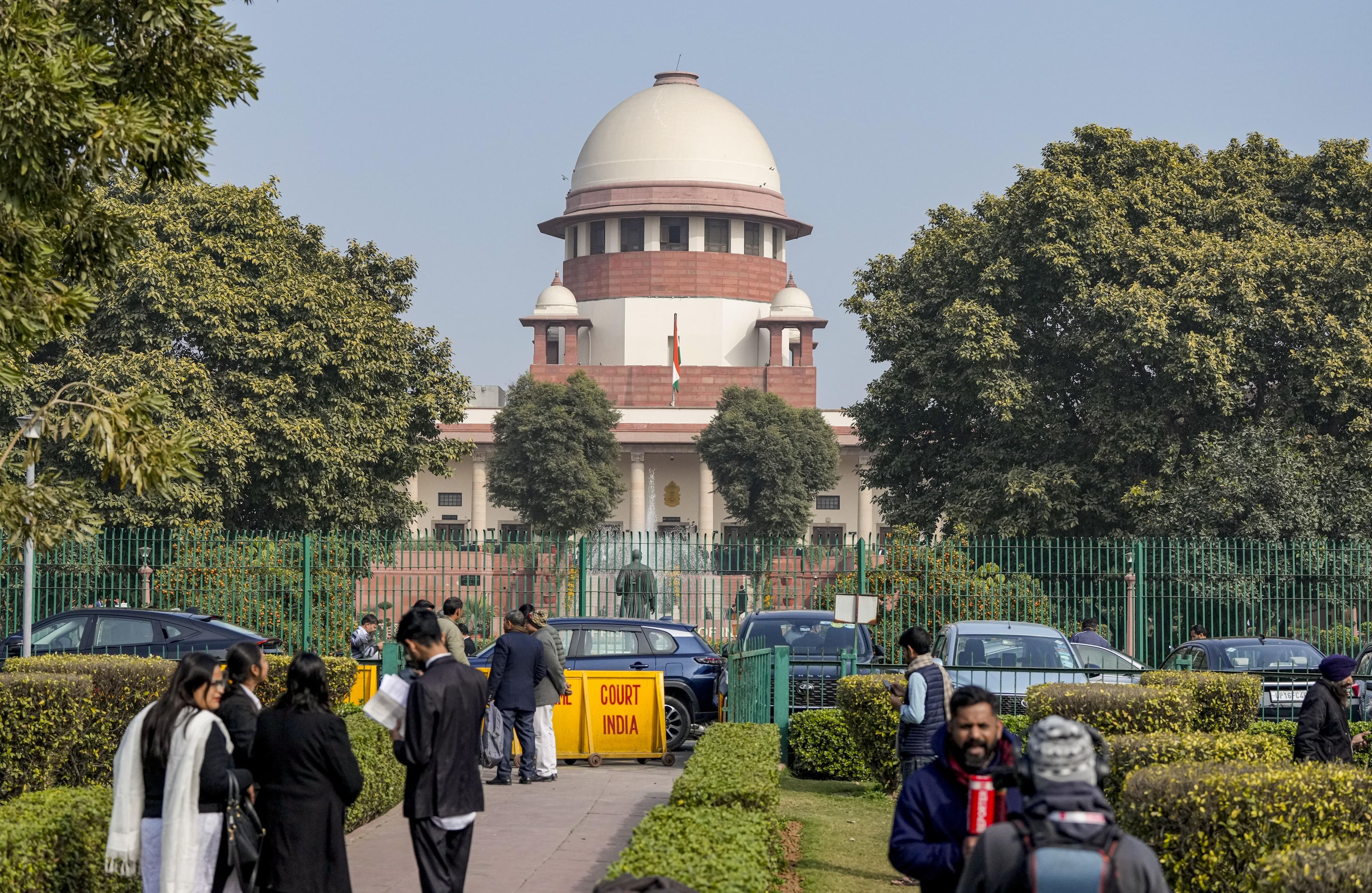 Supreme Court to examine plea challenging Maharashtra electoral roll revision
