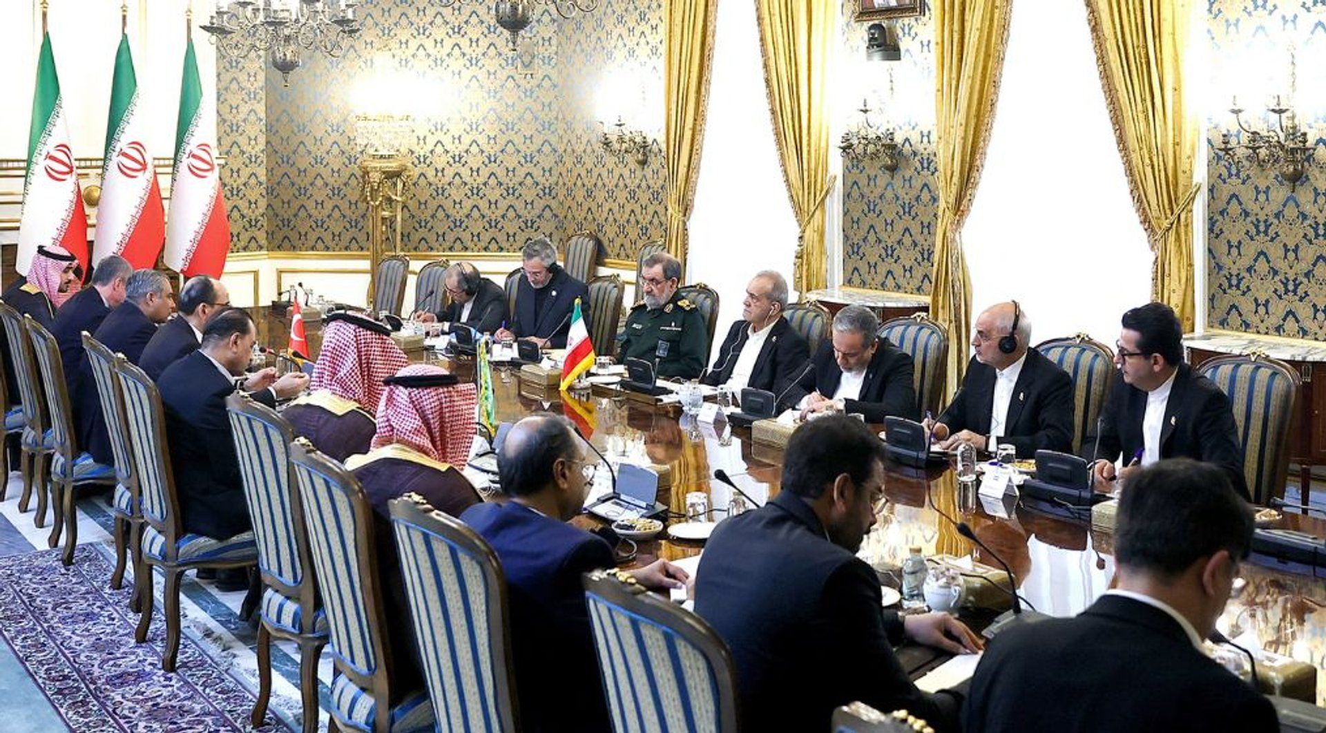 Gulf powers convene in Tehran to discuss regional security framework