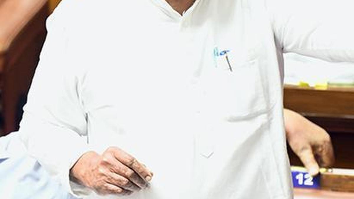 Congress demands special investigation into cooperative bank irregularities