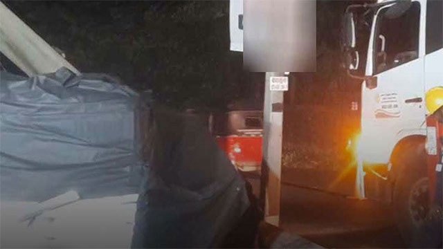 Seven hurt in van collision with electricity pole
