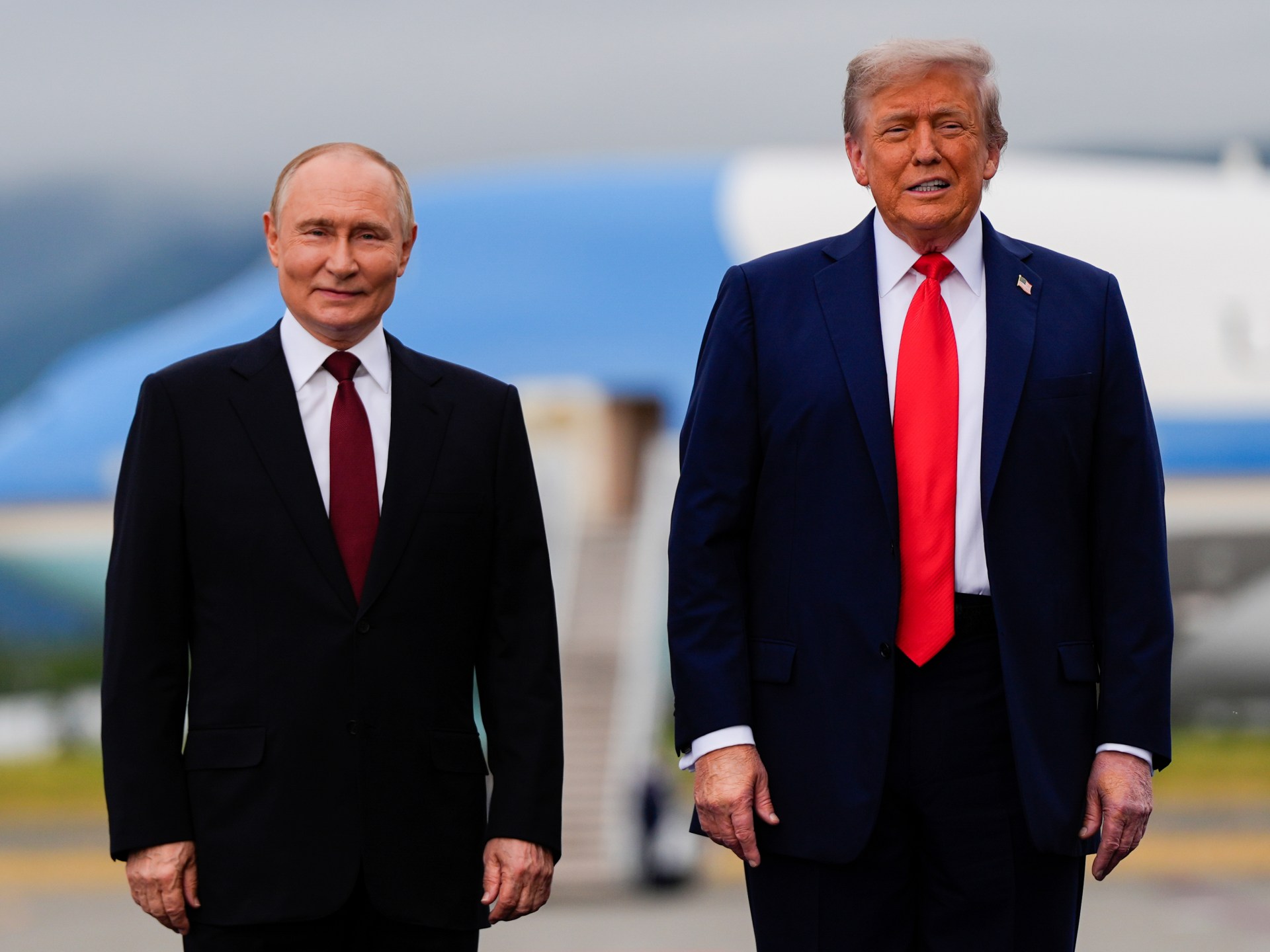 Trump and Putin hold talks as US pursues Ukraine settlement