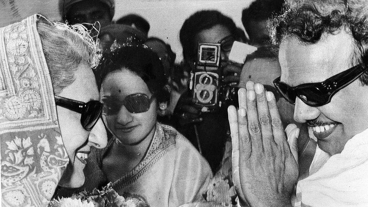 आपातकाल में DMK सदस्यों को अस्पष्ट आधारों पर रोका गया: शाह आयोग