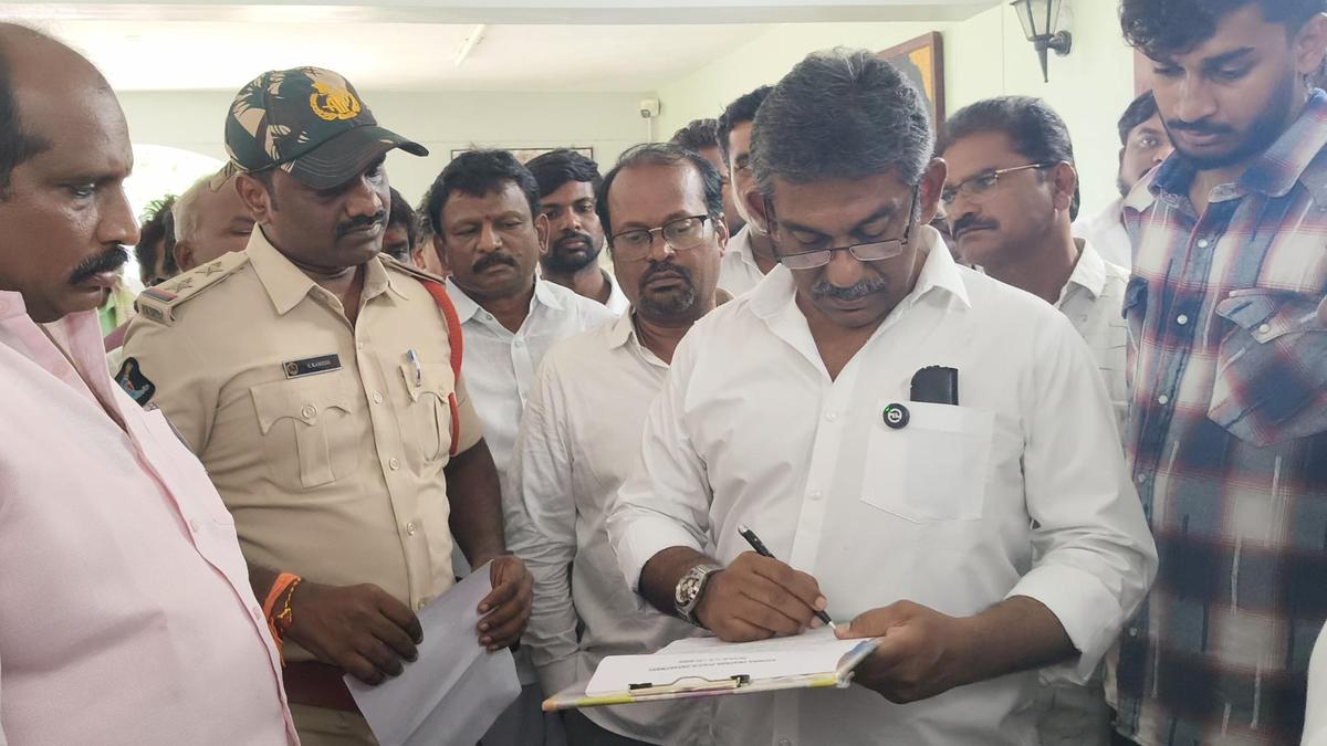 Tirupati MP accuses NDA of intimidating YSRCP poll candidates