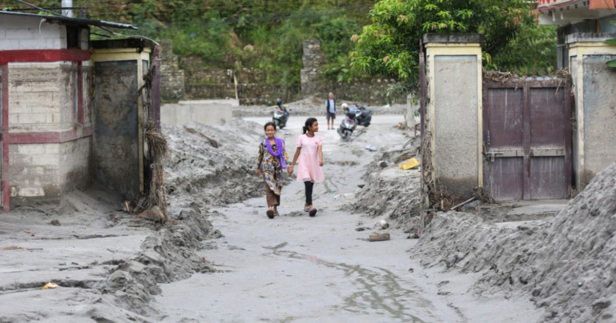 Nepal Potong Tempoh Isytihar Mangsa Banjir Hilang sebagai Meninggal