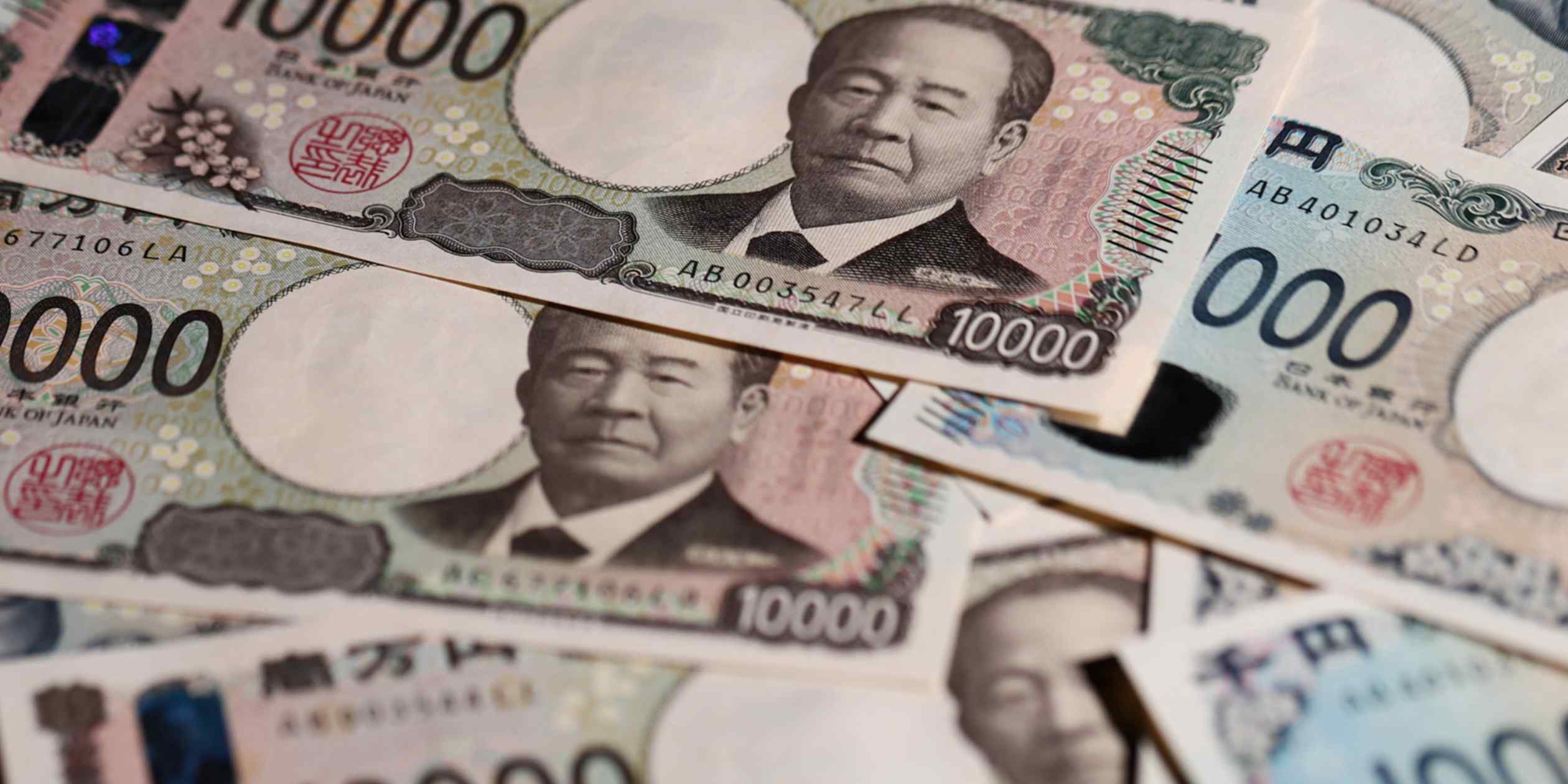 Japanese pension funds shift focus back to domestic bond investments