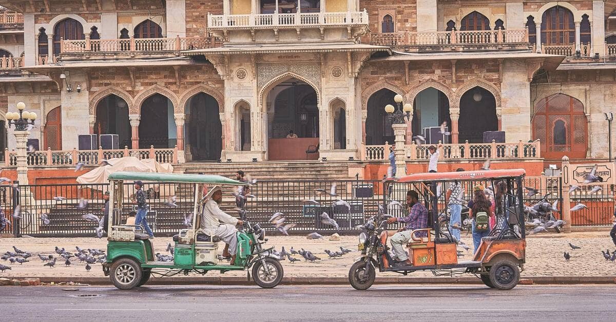 दिल्ली में ई-रिक्शा की संख्या पर 2.5 लाख की सीमा लगाने का प्रस्ताव