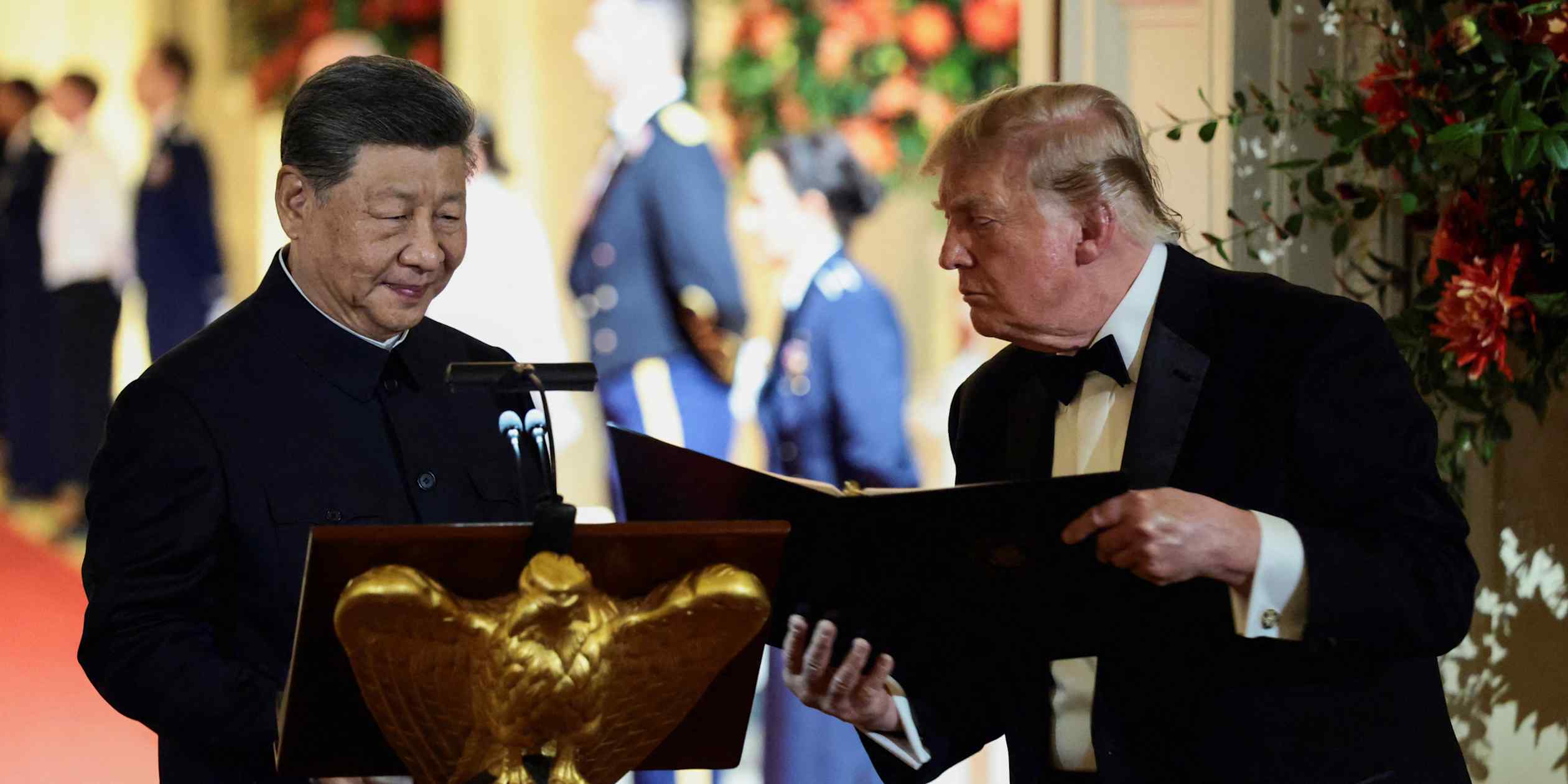 Trump hosts Xi at state dinner featuring US technology executives