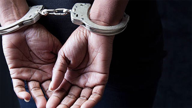Woman held in Wennappuwa with large cache of illicit alcohol