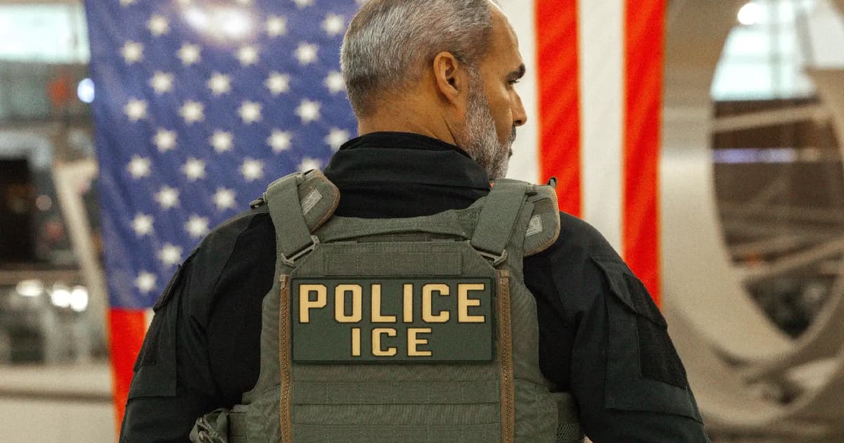 AS tolak cadangan kamera badan ICE diaktifkan secara automatik