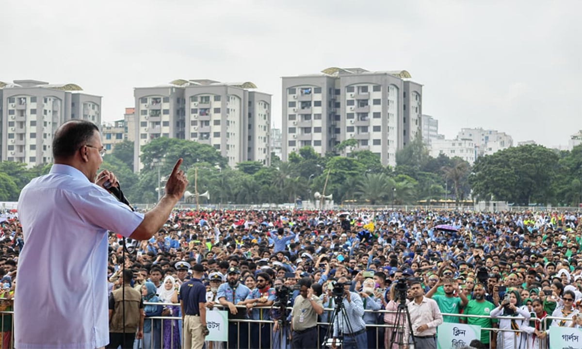 ডেঙ্গু নিয়ন্ত্রণে তিন মাসের জাতীয় প্রচারণা উদ্যোগ নিচ্ছেন প্রধানমন্ত্রী তারেক রহমান