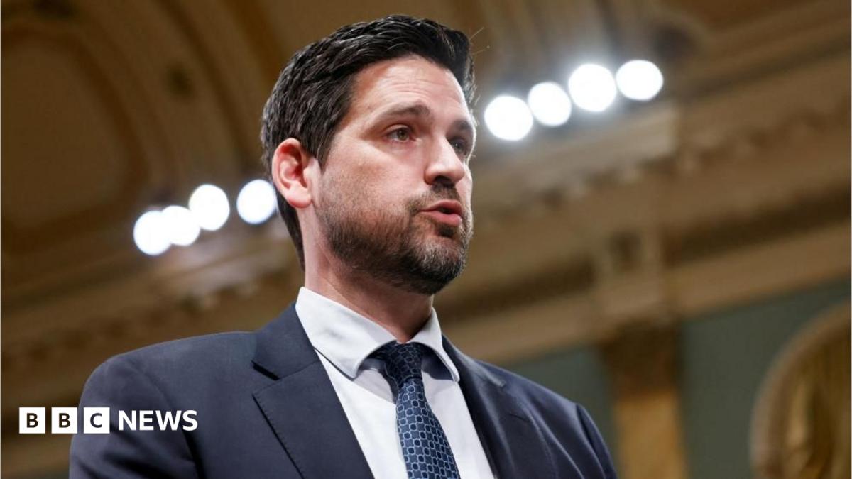 Canada indefinitely delays expansion of assisted dying to mental illness patients