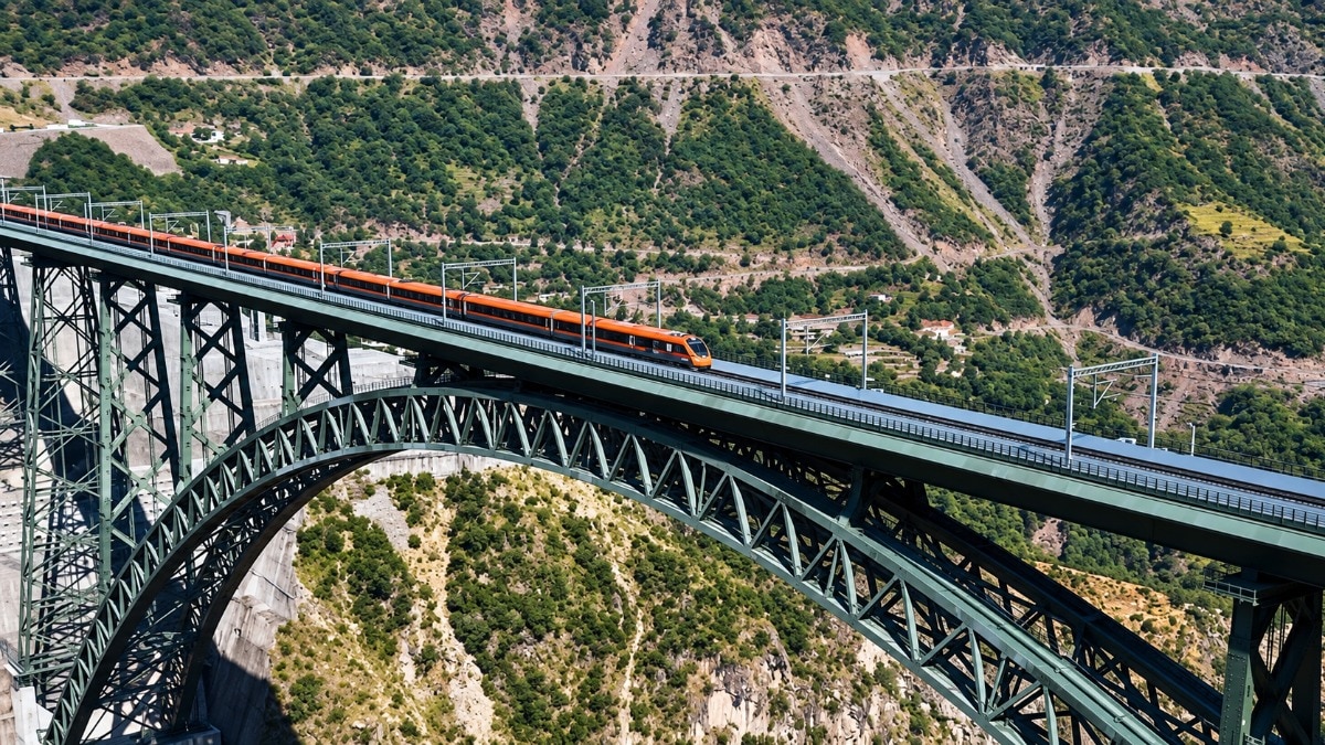 Vande Bharat Express achieves 100 kmph speed on iconic bridges