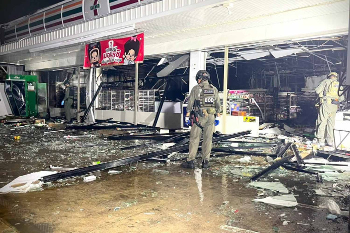 Convenience store targeted in bombing attack; two arrested in Pattani