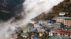 Himalayan construction boom threatens 300,000 amid disaster risk
